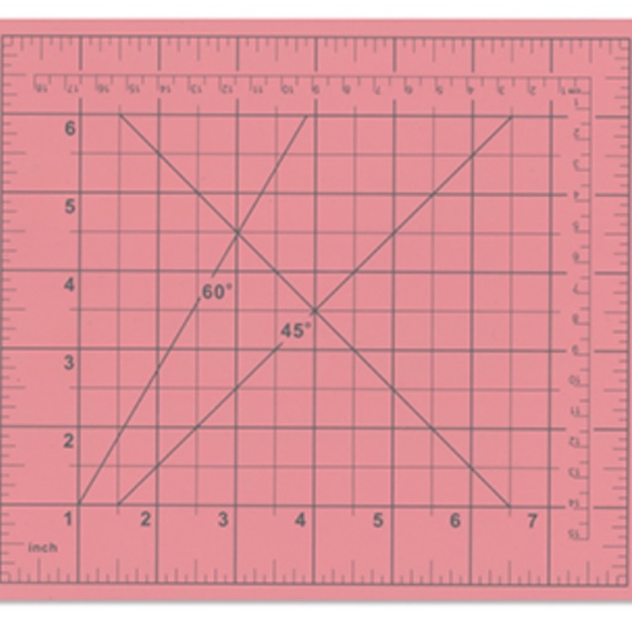 Pink Cutting Mat 7.5" x 9" in - Picture 2 of 3